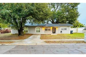 1504 Hummingbird Ln, LAKELAND