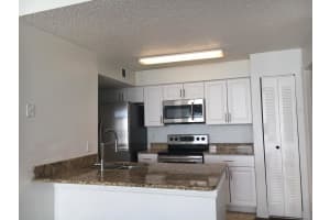 2218 GRAND CAYMAN COURT, KISSIMMEE, FL 34741 - MLS#MFRS5118013