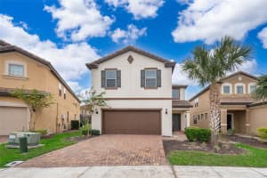 5505 Misty Oak Cir, DAVENPORT