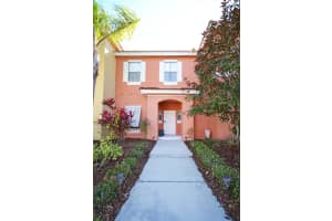 4724 VERO BEACH PLACE, KISSIMMEE, FL 34746 Sold 06/05/25