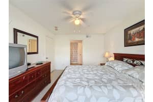 4105 TROPICAL ISLE BLVD #216, KISSIMMEE, FL 34741 - MLS#MFRS5118289