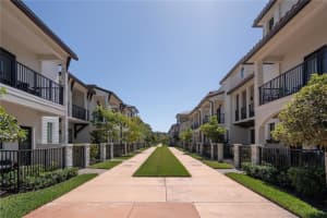 4552 83RD PATH, DORAL, FL 33166 - MLS#MFRS5118363
