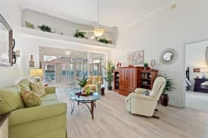 224 FITZGERALD LN, DAVENPORT, FL 33837 Sold 04/17/25