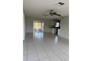201 LA PAZ DRIVE, KISSIMMEE, FL 34743 Sold 03/07/25