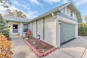 713 LAKE DEXTER CIRCLE, WINTER HAVEN, FL 33884 Sold 03/03/25