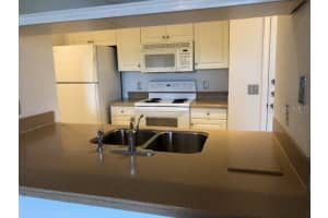 860 ORANGE AVENUE, ORLANDO, FL 32801 Sold 05/02/25