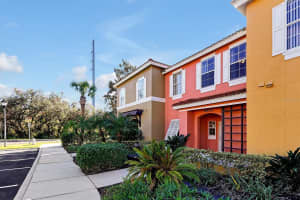 8552 CRYSTAL COVE LOOP, KISSIMMEE, FL 34747 Sold 05/01/25