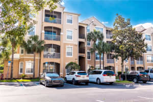 2774 Almaton Loop #305, KISSIMMEE