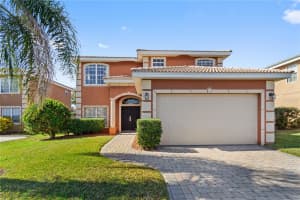 205 VISTA VIEW DRIVE, DAVENPORT, FL 33897 Sold 03/07/25