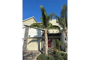 853 OCEAN COURSE AVENUE, DAVENPORT, FL 33896 Sold 06/18/25