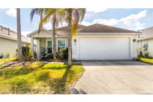 143 Hollingshead Loop, DAVENPORT