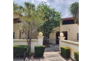 10232 Turkey Lake Rd #180, ORLANDO