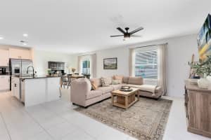 1791 YELLOW TRAIL, LAKELAND, FL 33801 - MLS#MFRS5119871