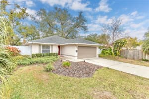 125 YOUNG PLACE, LAKELAND, FL 33803 Sold 03/08/25