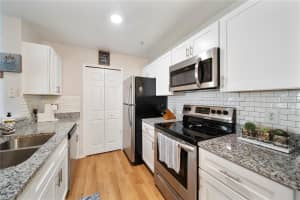 5463 VINELAND ROAD, ORLANDO, FL 32811 Sold 04/29/25