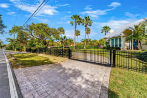 10160 TROPICAL, MERRITT ISLAND, FL 32952 Sold 06/30/25