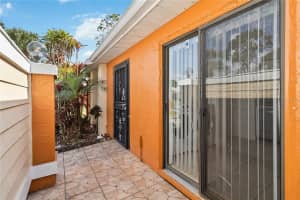 11 SILVER FALLS CIRCLE, KISSIMMEE, FL 34743 Sold 04/23/25