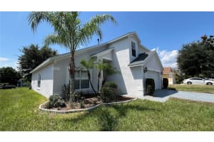525 GARBERIA DRIVE, DAVENPORT, FL 33837 - MLS#MFRS5120481