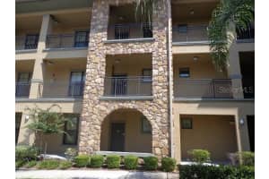 902 Charo Pkwy #624, DAVENPORT