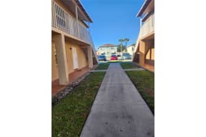 732 MICHIGAN COURT, ST CLOUD, FL 34769 Sold 04/04/25