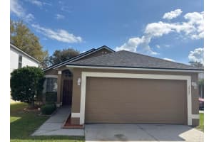 2327 WHISPERING TRAILS PLACE, WINTER HAVEN, FL 33884 Sold 04/11/25