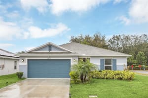 1877 RIVER CREST AVENUE, ST CLOUD, FL 34771 - MLS#MFRS5121293