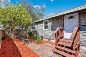 1623 MONTANA AVENUE, ST CLOUD, FL 34769 Sold 04/18/25
