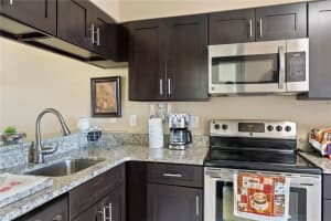 3112 ENCLAVE COURT, KISSIMMEE, FL 34746 Sold 05/08/25