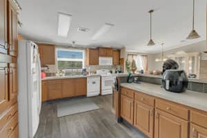 9270 LINCOLN ROAD, ST CLOUD, FL 34773 Sold 05/01/25