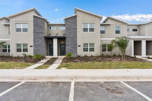 1048 Leader St, DAVENPORT