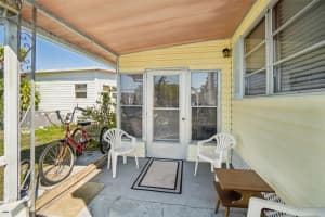 12674 SEMINOLE BOULEVARD, LARGO, FL 33778 Sold 05/30/25