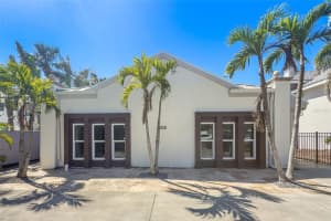115 N Blvd Of The Presidents, SARASOTA