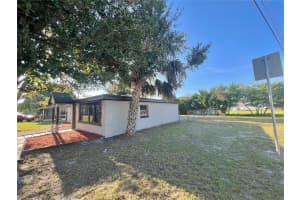 201 4TH JPV STREET, WINTER HAVEN, FL 33880 Sold 04/30/25