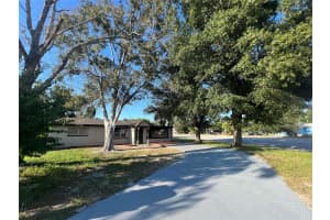 201 4TH JPV STREET, WINTER HAVEN, FL 33880 Sold 04/30/25