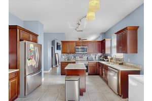 2244 MALLARD CREEK CIRCLE, KISSIMMEE, FL 34743 - MLS#MFRS5121918