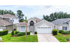 8204 FAN PALM WAY, KISSIMMEE, FL 34747 - MLS#MFRS5122076