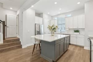 117 CONCORD STREET, ORLANDO, FL 32801 Sold 05/12/25