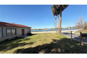 100 AVENUE K NE, WINTER HAVEN, FL 33881 Sold 04/08/25