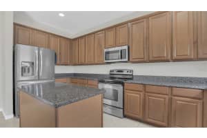 545 FAIRHAVEN DRIVE, DAVENPORT, FL 33837 - MLS#MFRS5122785
