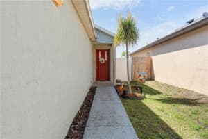 2432 OLIVE BRANCH WAY, ORLANDO, FL 32817 - MLS#MFRS5122921