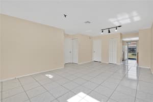 31 LAS PALMAS WAY, KISSIMMEE, FL 34743 Sold 06/05/25
