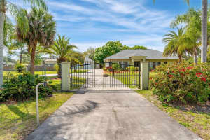 3605 VALKARIA, MALABAR, FL 32950 - MLS#MFRS5122973