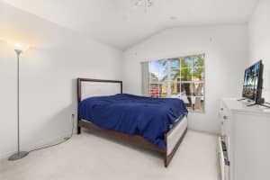 105 WINCHESTER LANE, HAINES CITY, FL 33844 Sold 05/08/25