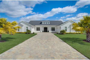 3409 LAKE DIANE ROAD, TAVARES, FL 32778 Sold 05/29/25
