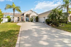 1923 LAZY OAKS LOOP, ST CLOUD, FL 34771 Sold 10/14/25
