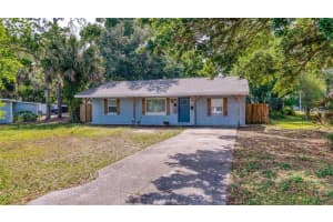 2122 LAKE BOULEVARD, WINTER HAVEN, FL 33881 - MLS#MFRS5123405
