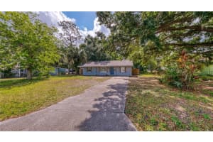 2122 LAKE BOULEVARD, WINTER HAVEN, FL 33881 - MLS#MFRS5123405