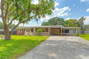 1204 Pleasant Pl, LAKELAND