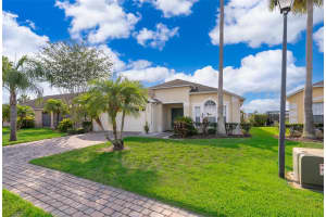 4809 CUMBRIAN LAKES DRIVE, KISSIMMEE, FL 34746 Sold 08/08/25