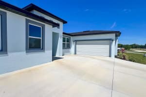 109 Magnolia Manor Ln, LAKE PLACID